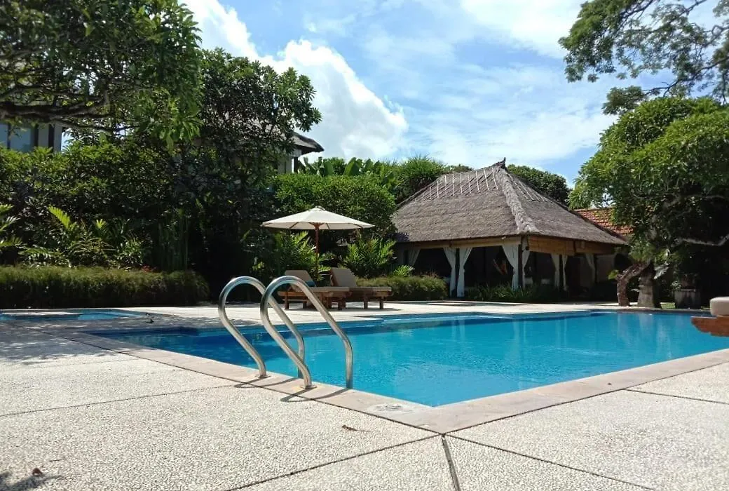 Villa Pantai Karang-1