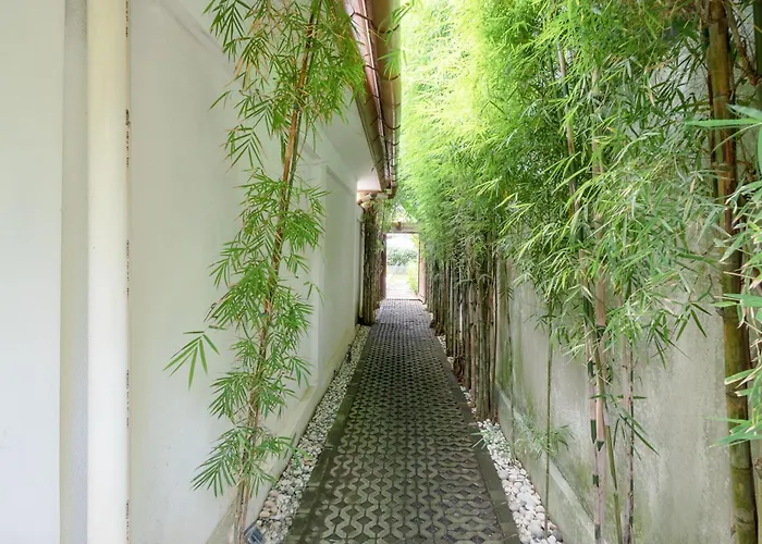 Two Lizards Beach Villas Sanur 