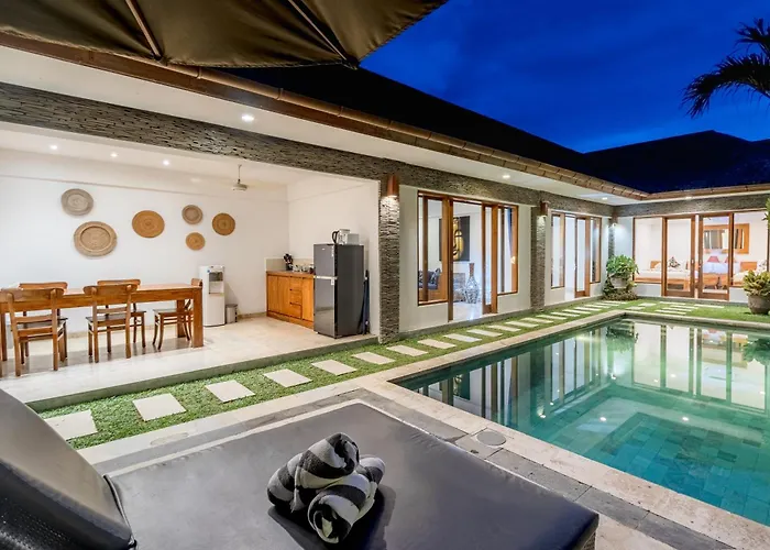 Two Lizards Beach Villas Sanur 